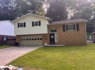404 South St, South Charleston, WV 25303