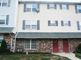 214 Elmwood Ave #B000, Woodlyn, PA 19094