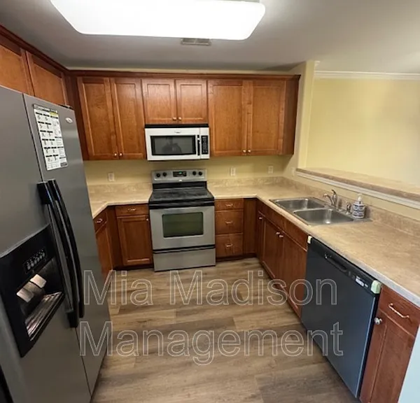 14 Winter Lake Cir — Photo 6