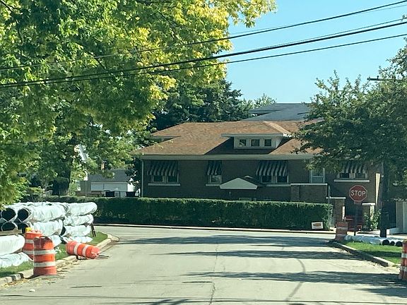 4th image of 336 Marble St