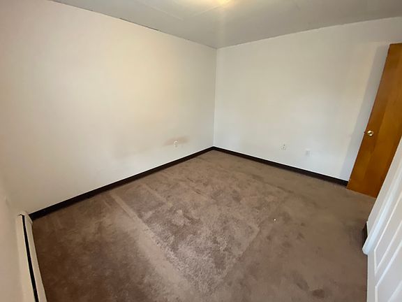 3rd image of 82 Beacon St #11
