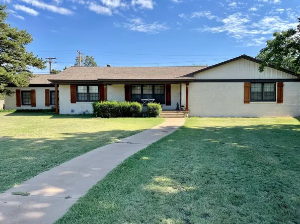 620 W Kentucky St, Floydada, TX 79235