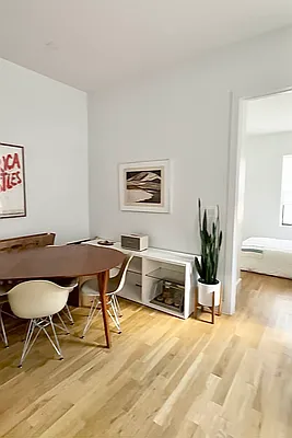 Rented by Camelot Realty Group | media 8