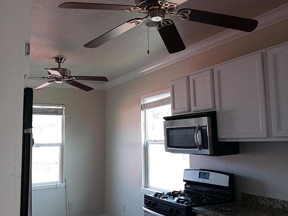 5th image of 231 East St