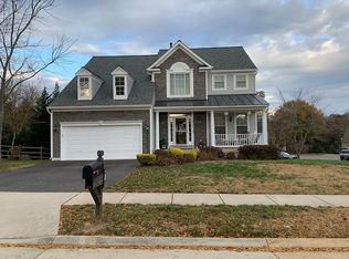 43218 Parkers Ridge Dr, Leesburg, VA 20176