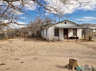 112 Hyde St, Williamsburg, NM 87942