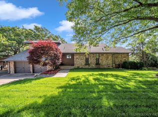 705 Martin Cir, Sand Springs, OK 74063