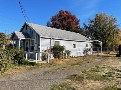 2400 Howard Ave, Medford, OR, 97501