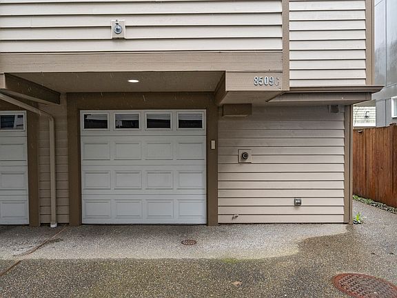 2nd image of 8509 Midvale Ave N APT C
