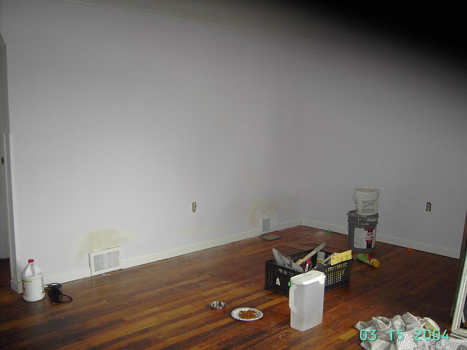 livingroom finishing remodel