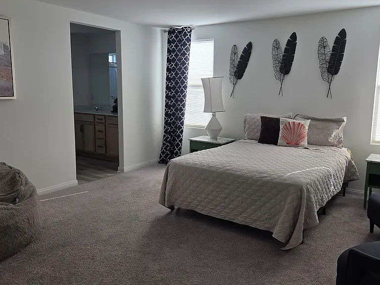 4576 Eagle Ave — Photo 23