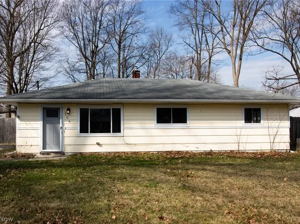 106 Deerfield Dr, Painesville, OH 44077