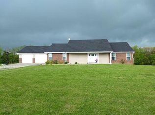 4690 E Dee Woods Rd, Ashland, MO 65010