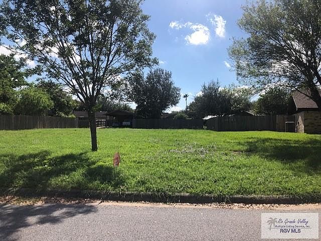 1st image of 10 Pecan Ct #10