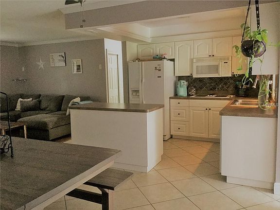4th image of 4511 Busti Dr