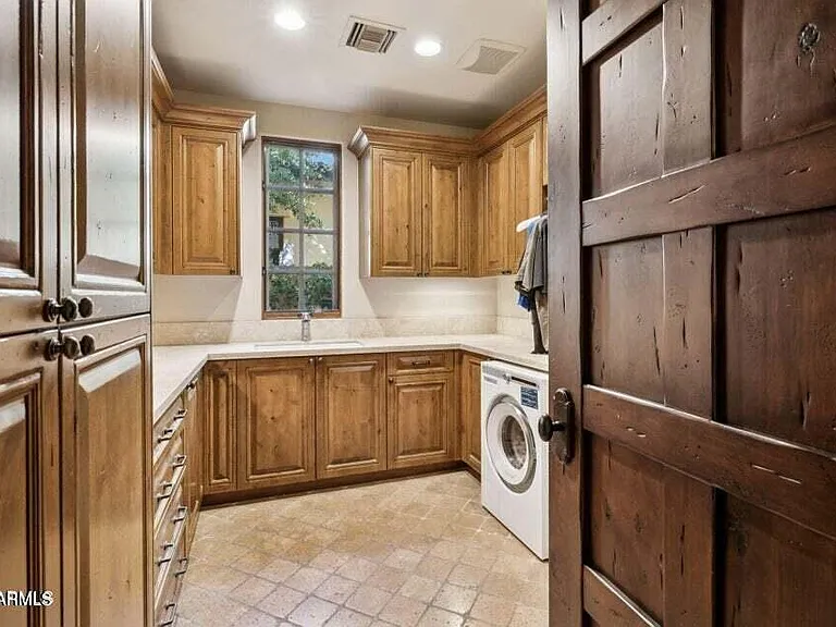 4949 E Lincoln Dr #11 — Photo 7