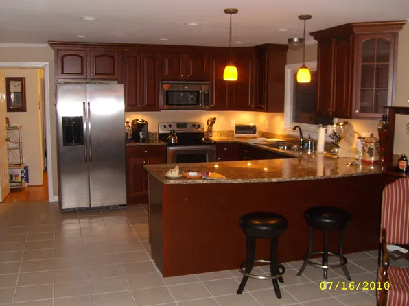 1828 S Woodhouse Rd, Virginia Beach, VA 23454