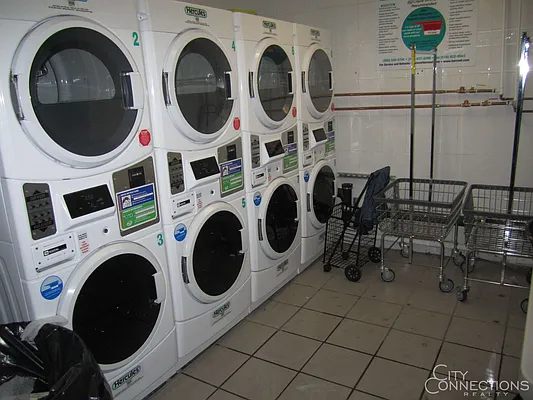 Rented by City Connections Realty | media 17