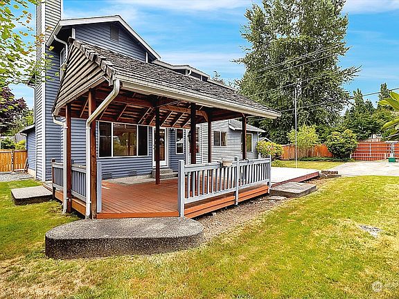 4th image of 606 118th Avenue NE