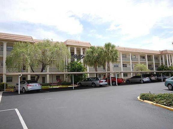2nd image of 3850 13th Ave N APT 314