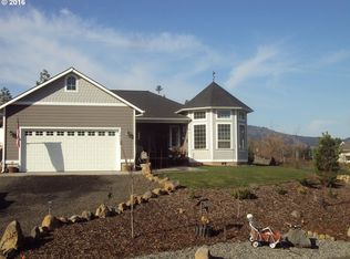 501 Shambo Dr, White Salmon, WA