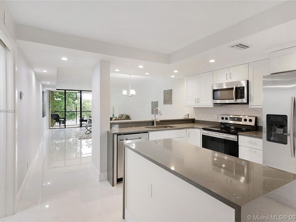 1st image of 6429 W Coral Lake Dr #305