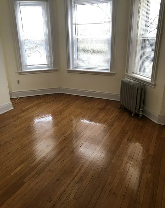 2 bed, 9999 sqft, $3,050 — Photo 2
