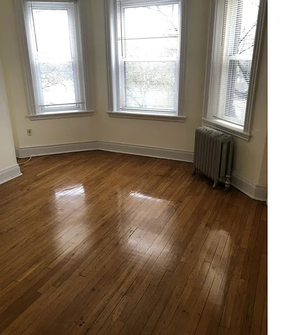 Building Photo - 364 Riverway #8