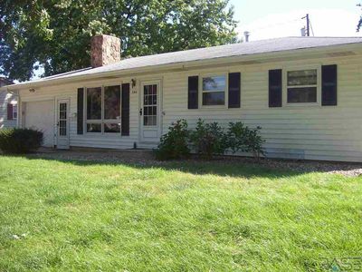 504 S Bahnson Ave, Sioux Falls, SD, 57103