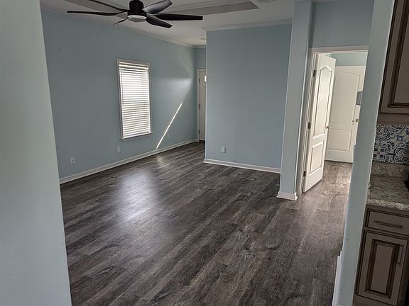 4th image of 104 1st Ave