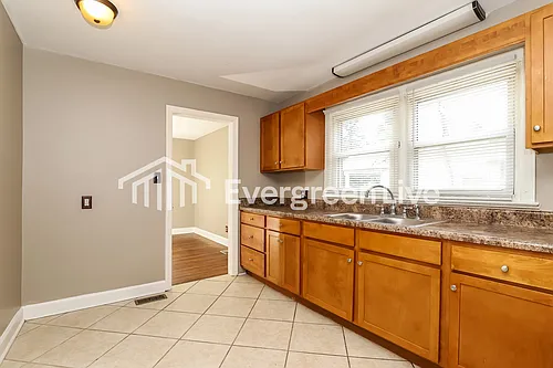 1113 Cedrow Dr Photo 1