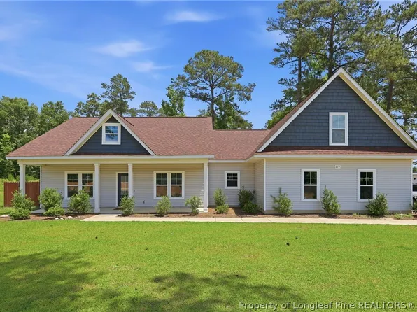 277 B And B Loop Rd, Raeford, NC 28376