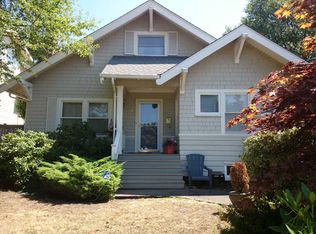 4028 42nd Ave SW, Seattle, WA 98116