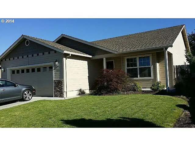 114 Aurora Ln photo 1
