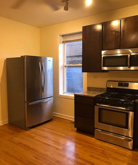 1513 N Claremont Ave #1 — Photo 15