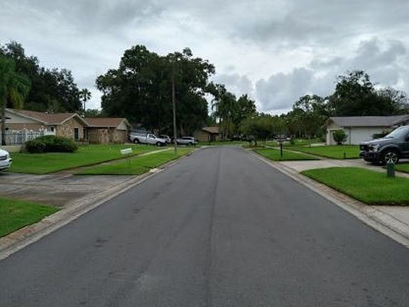 4th image of 14037 Wolcott Dr