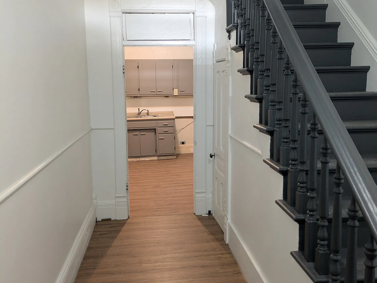 4 bed, 1500 sqft, $1,500 — Photo 2