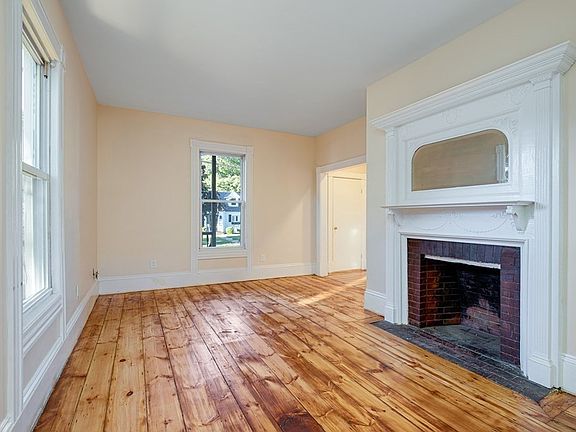5th image of 62 Highland St #62