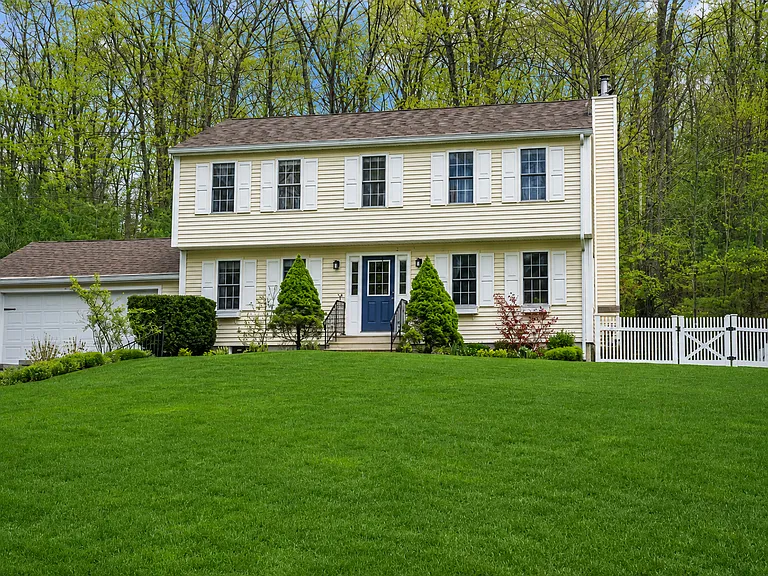 42 Clarke Rd — Photo 19