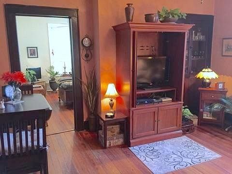 4th image of 2265 Avondale Dr