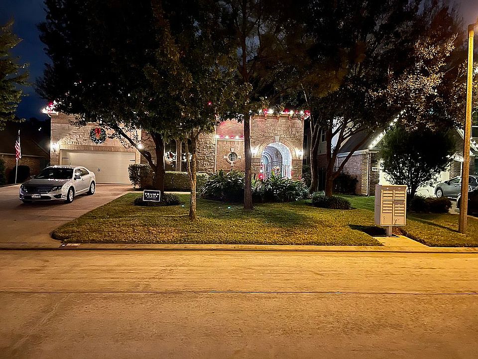 2nd image of 114 S Beech Springs Cir