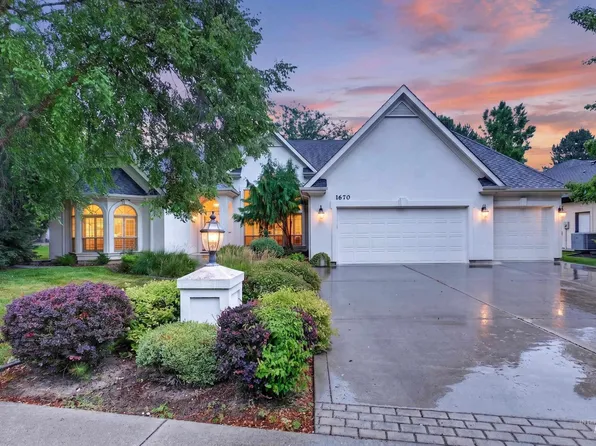 1670 S Willow Lake Way, Eagle, ID 83616