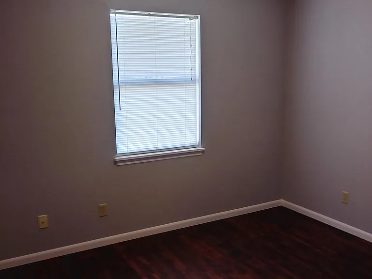 518 Sky Vue Dr — Photo 9