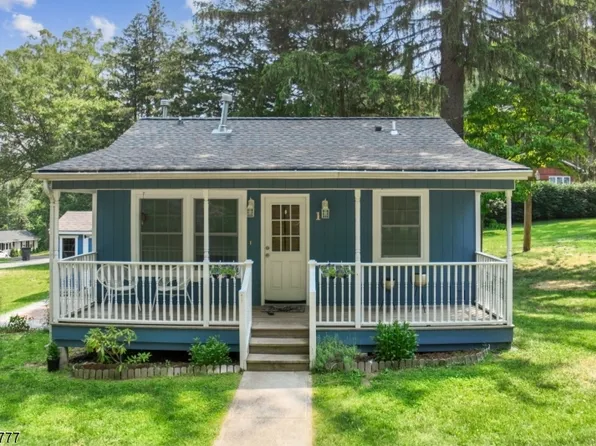 1 Barbarita Hill Ln, Mendham Twp., NJ 07945