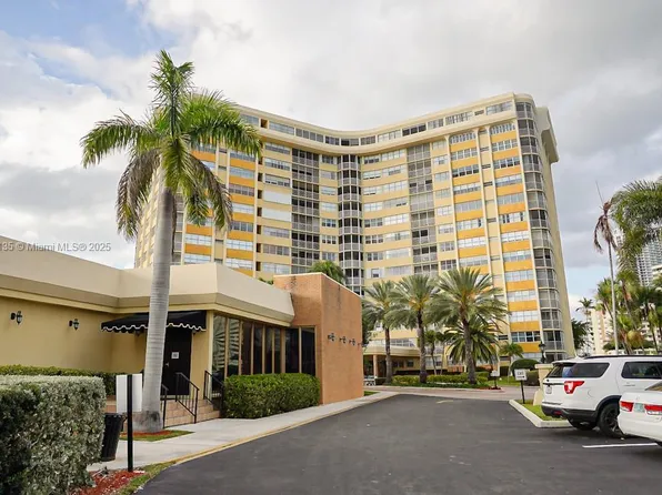 100 Golden Isles Dr, Hallandale Beach, FL