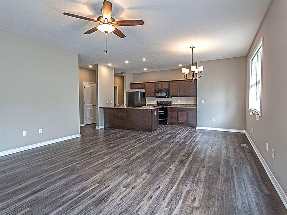 Open Kitchen/Living Room