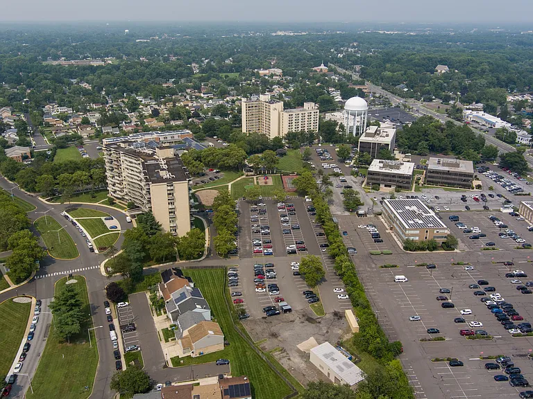 Premier at Cherry Hill — Photo 29