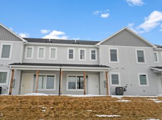 3312 Kenner Loop, Bismarck, ND 58504