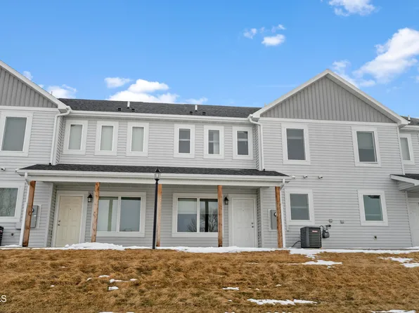 3312 Kenner Loop, Bismarck, ND 58504