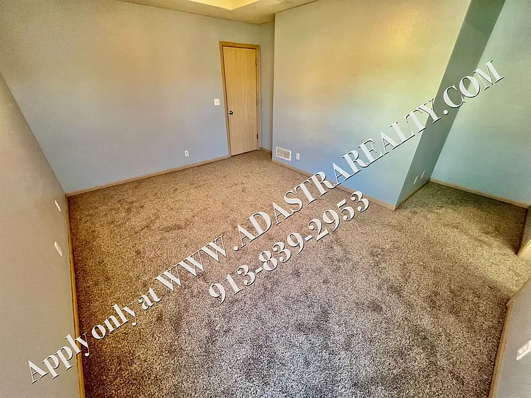 2141 SW Rambling Vine Rd — Photo 18